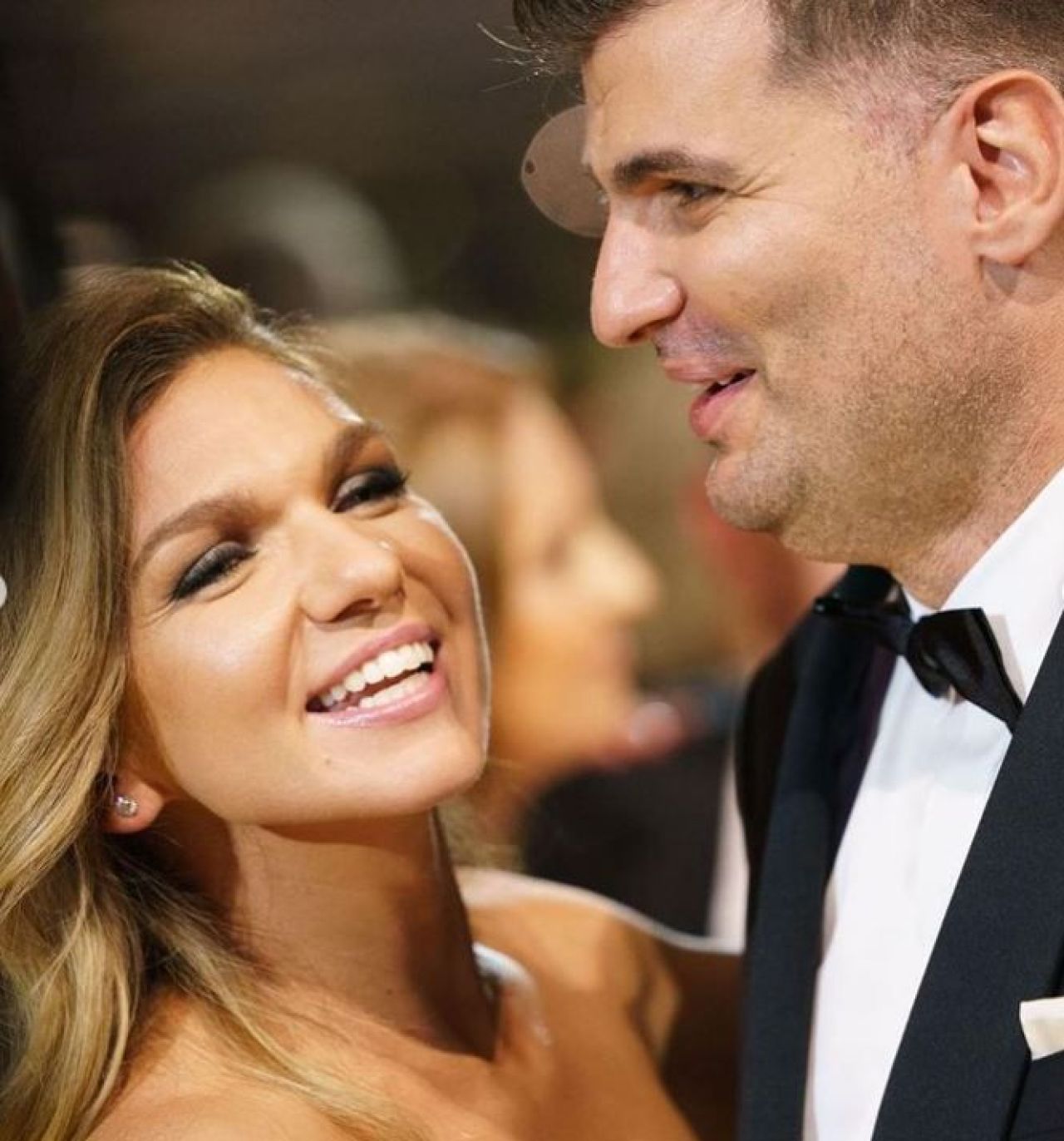 Work hard, play hard! Simona Halep a lansat pe Instagram colecția momentului: imaginile care arată cât de bine s-a distrat alături de Toni Iuruc _9