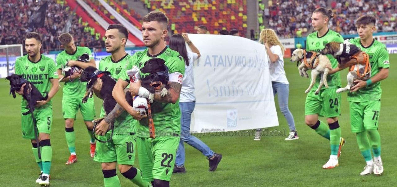 Gestul superb făcut de dinamoviști la meciul cu FCSB a ajuns în presa internațională_3