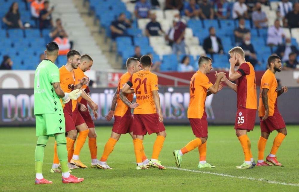 Presa din Italia pune tunurile pe Moruțan și Cicâldău după meciul cu Lazio! Ce note au primit românii _2