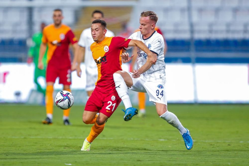 Presa din Italia pune tunurile pe Moruțan și Cicâldău după meciul cu Lazio! Ce note au primit românii _3