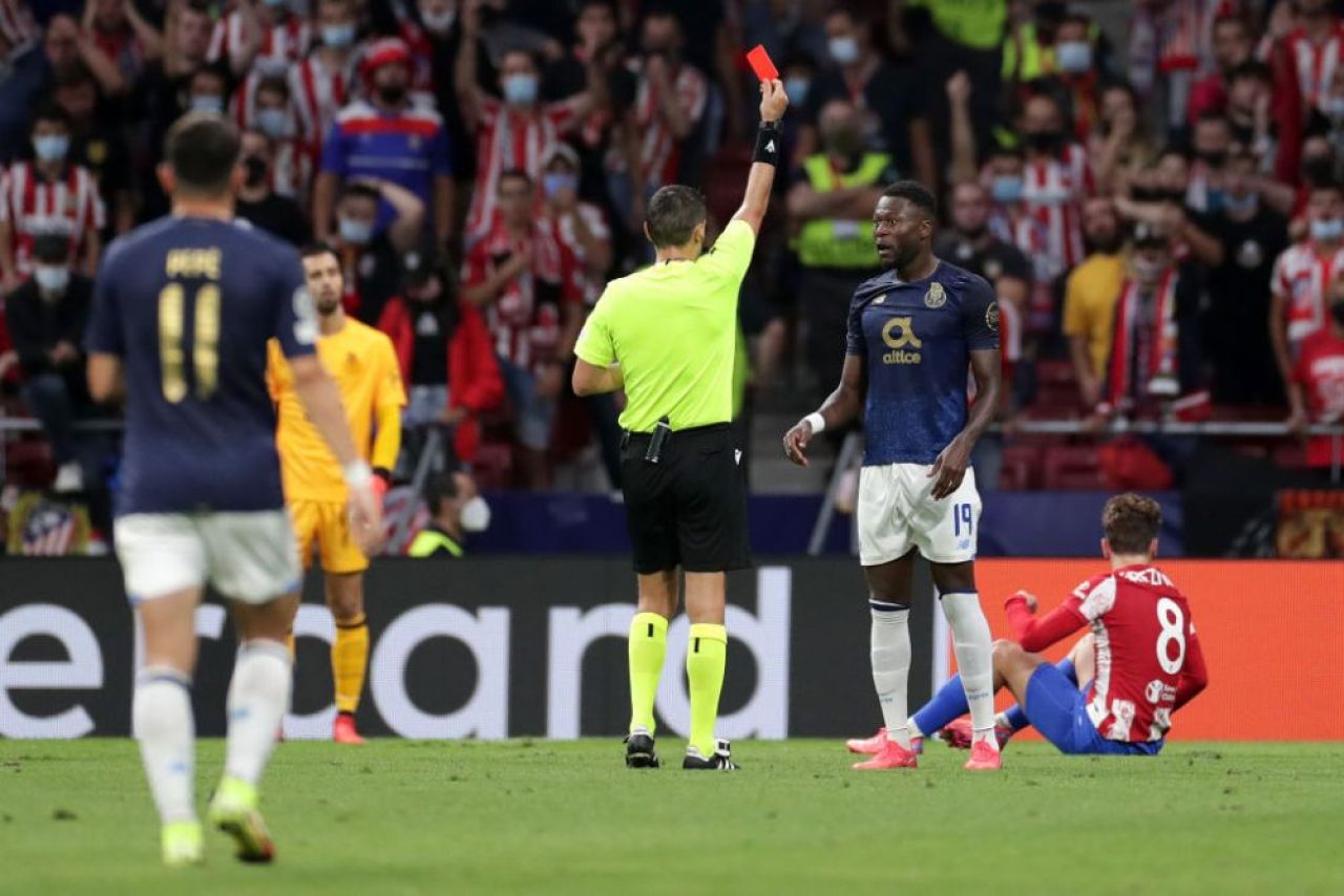 Hațegan, acuzat că a viciat rezultatul în Atletico Madrid - Porto: „Arbitrul, cel mai slab de pe teren!”_5