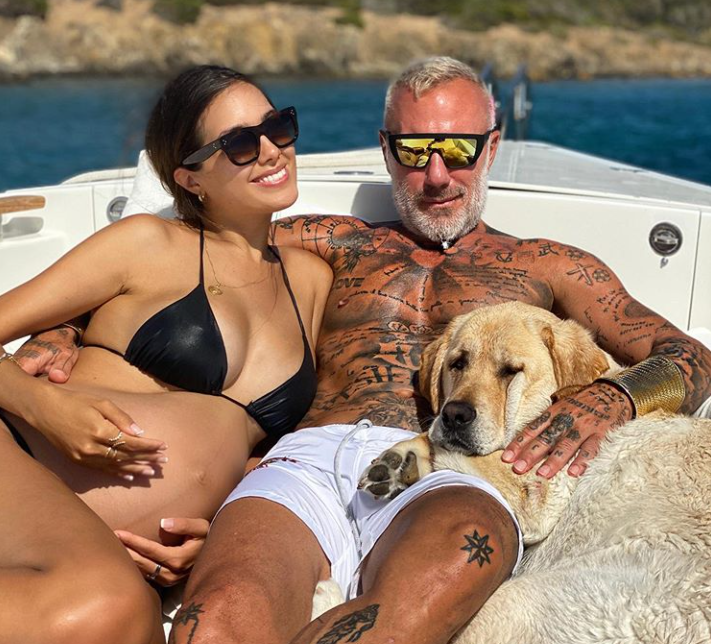 Gianluca Vacchi, apariție extravagantă în vacanță. Milionarul italian a ales un obiect vestimentar inedit _18