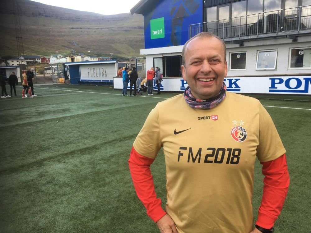 Țara în care prim-miniștrii sunt foști fotbaliști sau handbaliști! Unul a fost antrenat de Ion Geolgău, altul a bătut Dinamo! Ce spune fostul internațional român_2