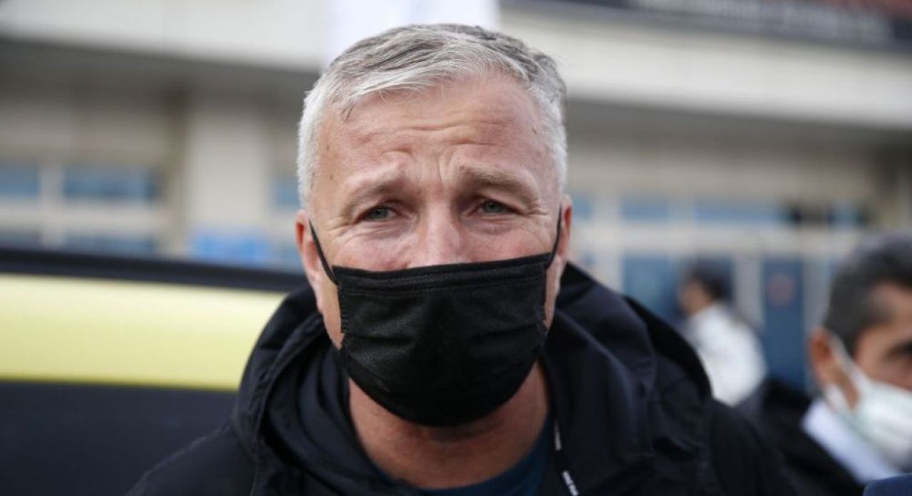 Prima decizie luată de Petrescu după ce campioana CFR a capitulat în fața lui Jablonec: „Ne gândim serios la acest lucru!”_4