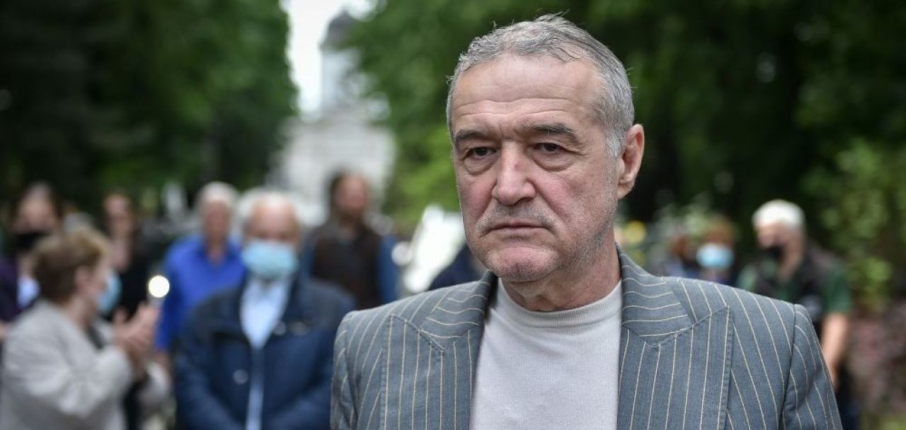 Laurențiu Reghecampf, cadou special pentru Gigi Becali. Gestul făcut de antrenorul Craiovei_5