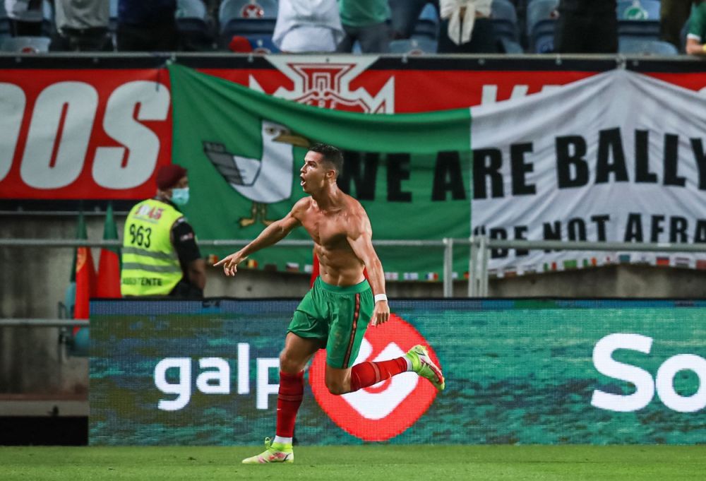 Exemplu extrem! ”Dacă l-aș vedea pe Ronaldo mâncând rahat de cal, aș mânca și eu!”_1
