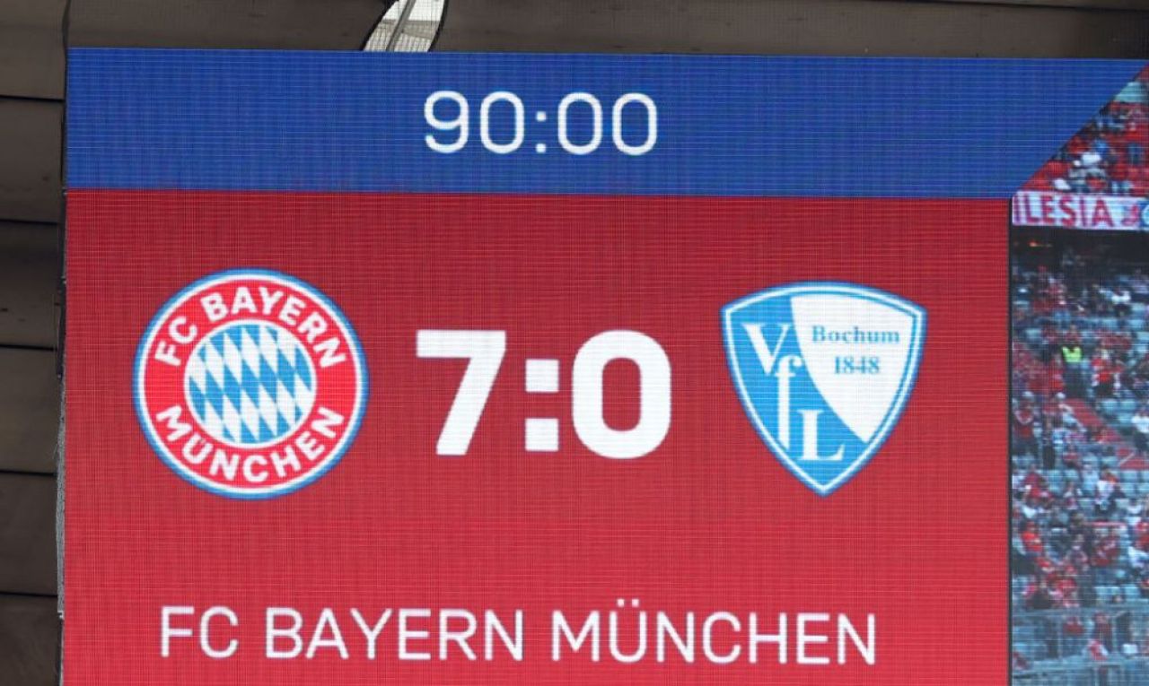 Bayern Munchen stabilește record după record în Bundesliga. E lider în campionat după o nouă victorie la scor, 7-0_4