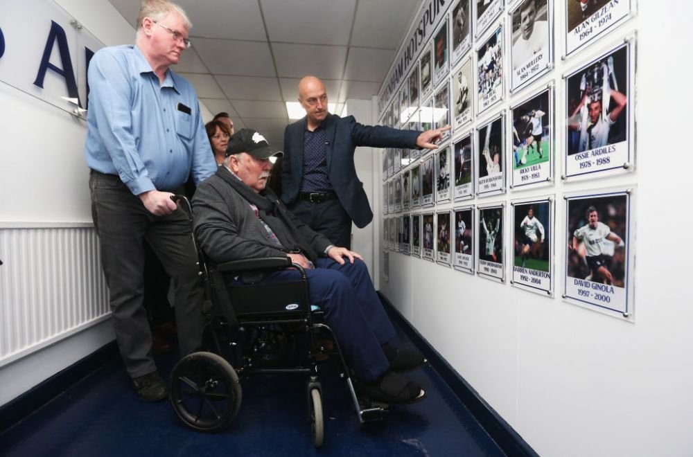 Veste tristă pentru lumea fotbalului! S-a stins legendarul fotbalist englez Jimmy Greaves_3