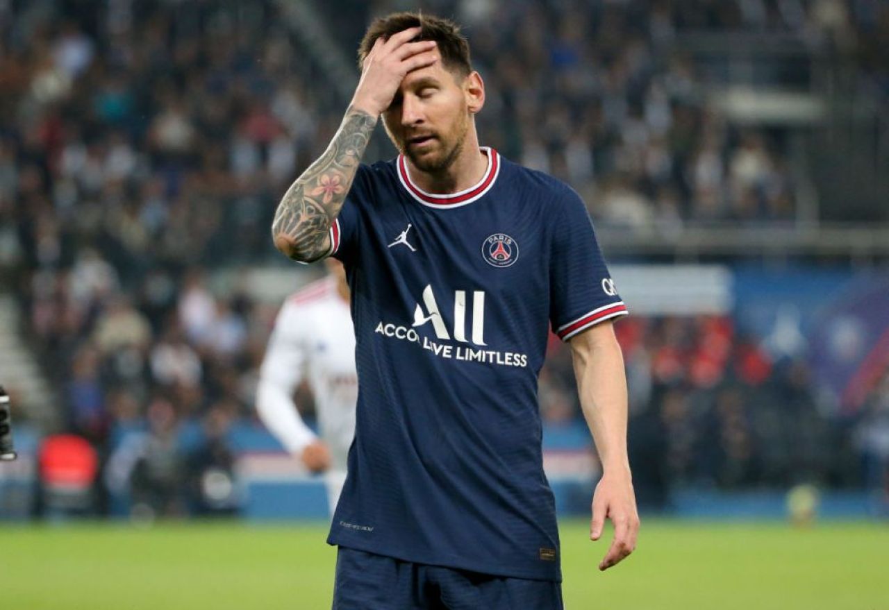 Ce a făcut Messi la finalul partidei cu Olympique Lyon. Fanii l-au taxat pentru gestul său _7
