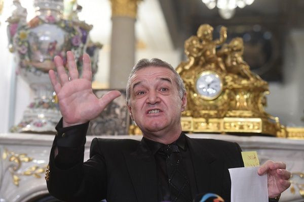 „Mi-a cerut un impresar să îi las să plece!” Gigi Becali a anunțat încă două plecări de la FCSB în iarnă_5