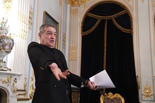 Suma pe care Becali trebuie să o plătească după transferul lui Moruțan la Galatasaray_6