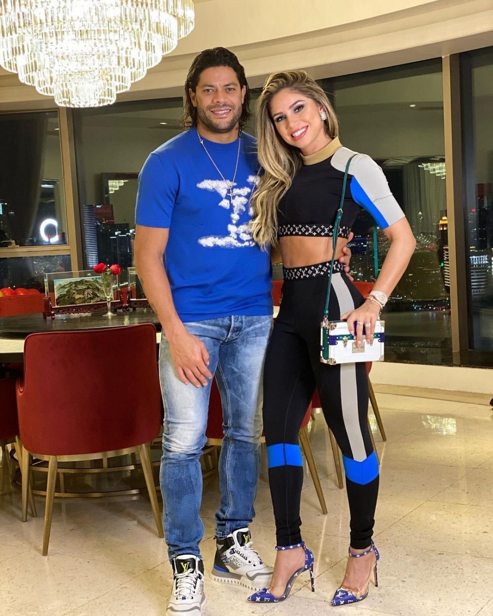 S-a căsătorit cu nepoata fostei soții, iar acum a făcut un alt anunț neașteptat. Celebrul fotbalist cu viață demnă de telenovelă _13