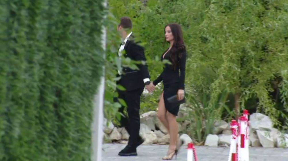 Imagini spectaculoase cu iubitele jucătorilor de la FCSB, la nunta lui Florin Tănase_5