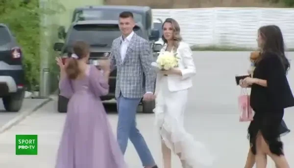 Imagini spectaculoase cu iubitele jucătorilor de la FCSB, la nunta lui Florin Tănase