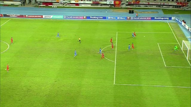 Atenție, intră c&acirc;inele rău ! Dinamo poate ataca din nou cu golgheterul echipei&nbsp;