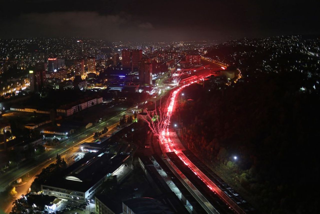 Spectacol impresionant la Sarajevo! Imaginile cu celebrarea a 100 de ani pentru FK Zeljeznicar au ajuns în lumea întreagă_2
