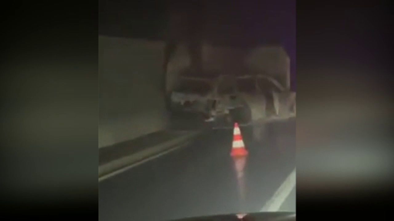 Ireal! Fanii l-au urmărit pe arbitru după meci și i-au incendiat mașina! Răzbunare după un meci cu adversara CFR-ului_8