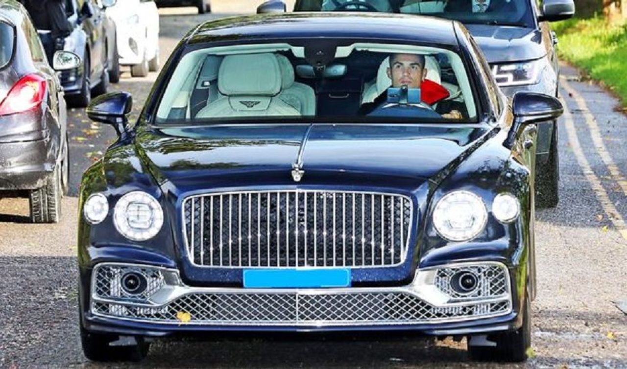 Ronaldo, apariție de senzație la meciul din Cupa Ligii! Noua mașină a starului portughez _6