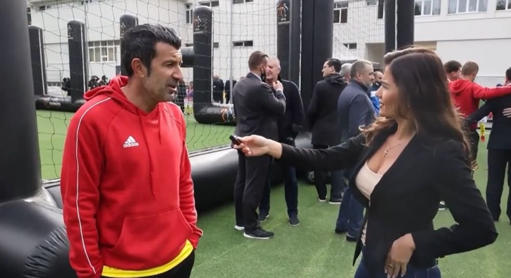 Luis Figo nu și-a luat ochii de la ea! Superba jurnalistă din Moldova care l-a pus în dificultate: „Ce este dragostea pentru tine?”_15