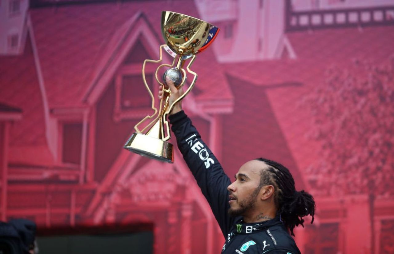 Cele mai urâte momente din viața lui Lewis Hamilton: „Dacă mi-au furat titlul? Evident!”_4