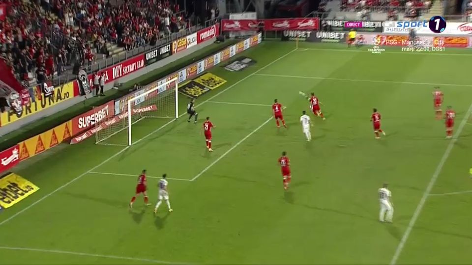 UTA Arad - CFR Cluj 0-1 | Victorie la limită pentru campioana României după super-golul lui Chipciu! Prima înfrângere pentru UTA pe teren propriu _6