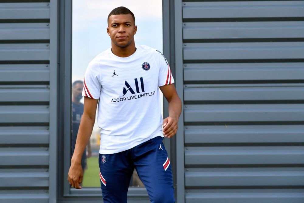 Banu' jos! Șeicul îl vrea cu orice preț pe Mbappe_9