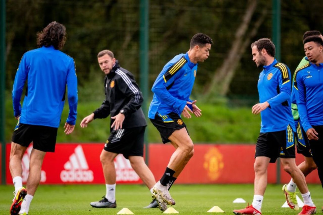 Imagine spectaculoase de la antrenamentul lui United! Ronaldo a primit „lecții” de la Jesse Lingard_3