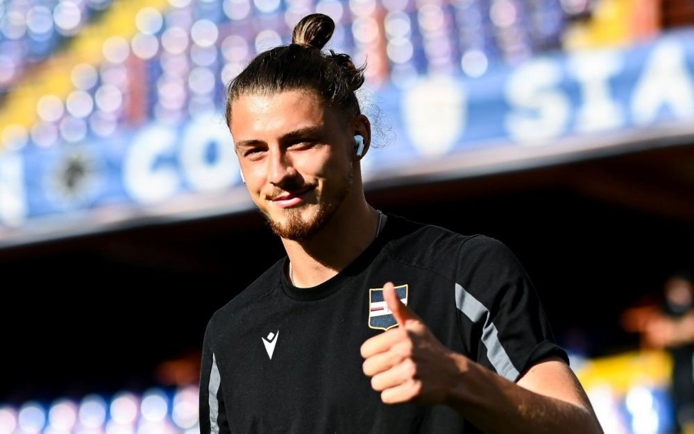 Radu Drăgușin e fotbalistul rom&acirc;n special. Are mașină ieftină, la m&acirc;na a doua, și un ceas normal!