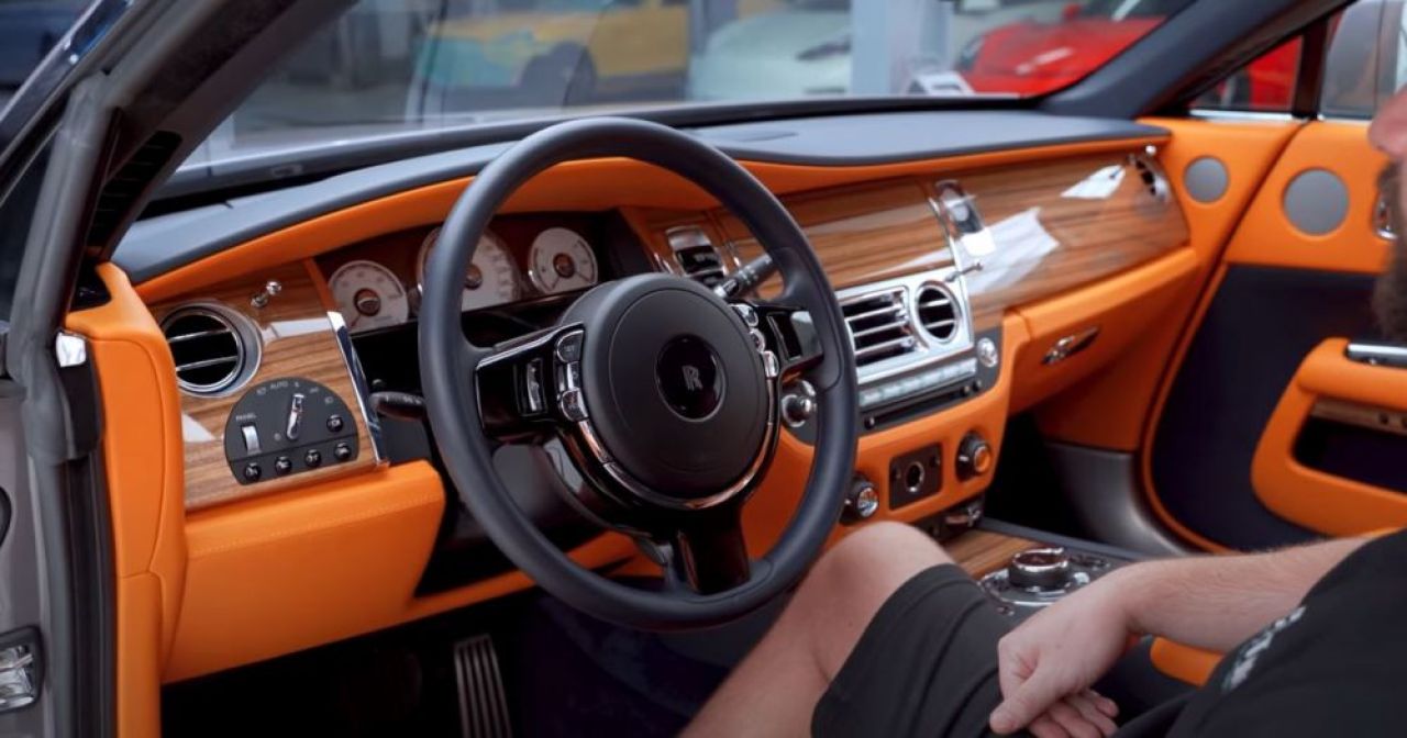 E mașină sau navă spațială?! Rădoi și-a tunat Rolls Royce-ul și arată impecabil! Cum și-a modificat mașina _5