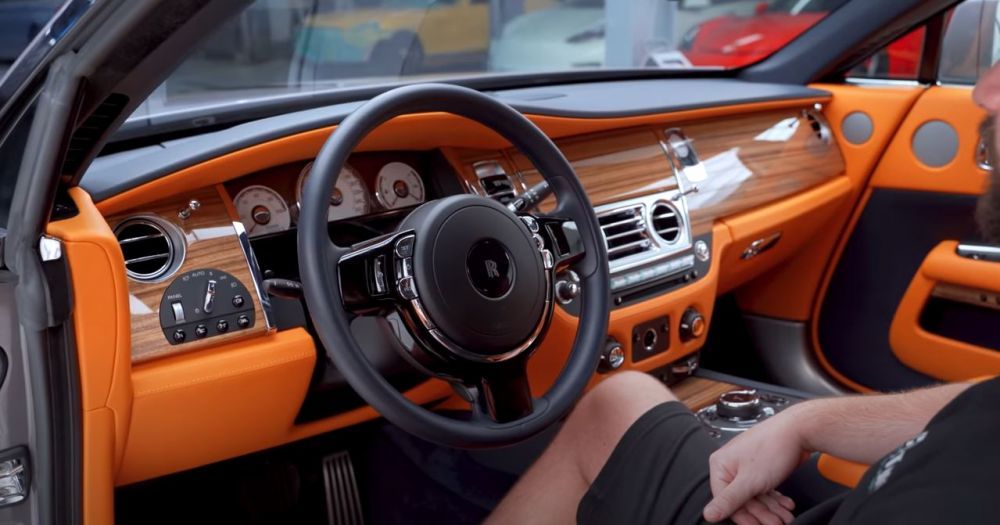 E mașină sau navă spațială?! Rădoi și-a tunat Rolls Royce-ul și arată impecabil! Cum și-a modificat mașina _5