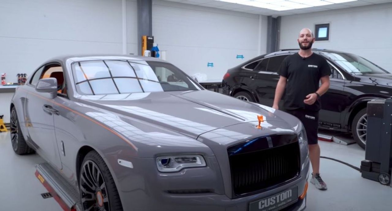 E mașină sau navă spațială?! Rădoi și-a tunat Rolls Royce-ul și arată impecabil! Cum și-a modificat mașina _13