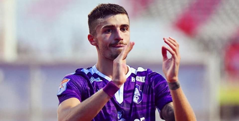 Sacrificiile unei cariere de fotbalist profesionist: ”Am plecat de lânga familie la 13 ani”_4