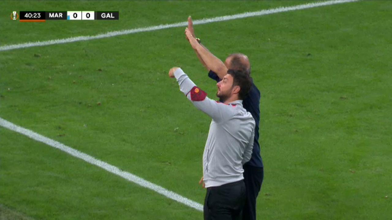 Momente incredibile la Marseille - Galata! Meciul a fost întrerupt din cauza fanilor! Terim s-a dus direct la ei_6