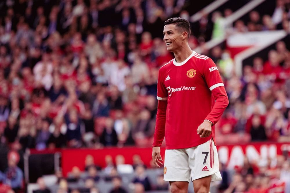 Criza de combustibil nu l-a ocolit pe Ronaldo. Șoferul lui a stat șapte ore în benzinărie: ce s-a întâmplat _7
