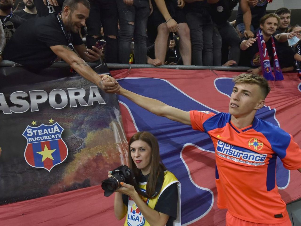 „Sunt suporterii Stelei, ar trebui să-i lase să joace acolo!” Un fost idol al tribunelor din Ghencea, de partea FCSB-ului_5