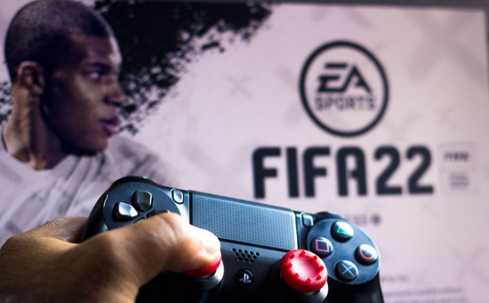 Cei mai buni fotbaliști români din FIFA 22! Trei jucători care nu sunt la națională se află în Top 10_15