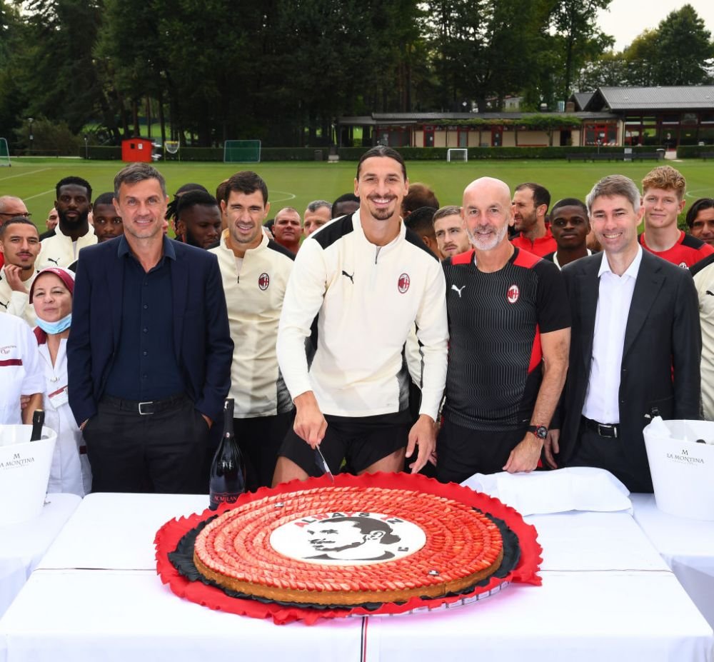 ZLATAN 40 | „Planeta orbitează în jurul lui Ibra” AC Milan și-a serbat starul! Cadoul inedit oferit de Maldini_5