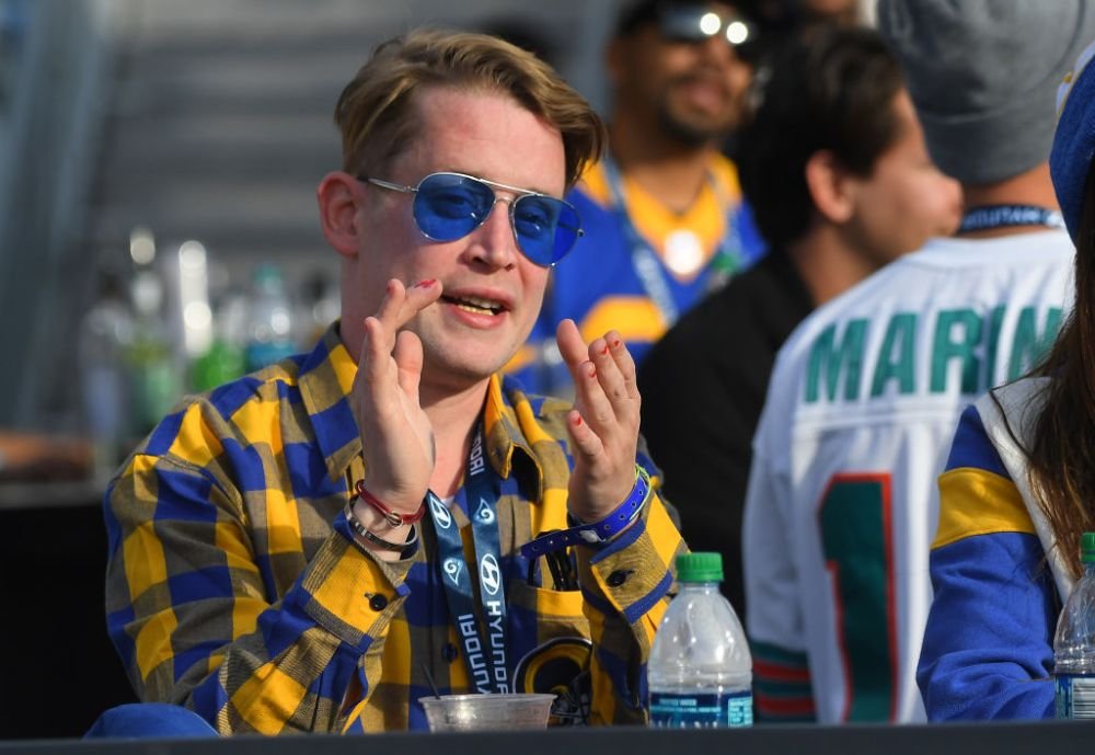 Macaulay Culkin, aproape de nerecunoscut. Starul din 