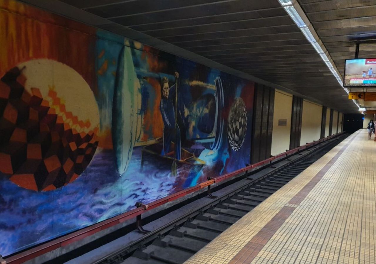 Graffiti uriaș cu Ivan Patzaichin, la stația de metrou de lângă stadionul Dinamo!_3