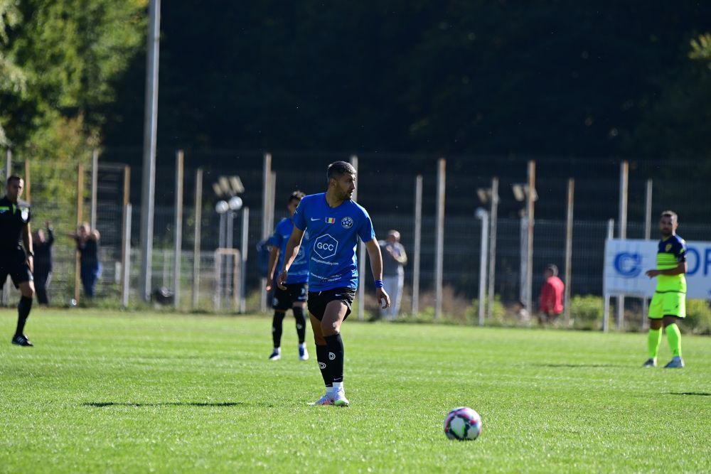 Echipa din Liga 3 la care joacă Florin Costea și-a făcut imn rock de ascultat pe repeat! _3