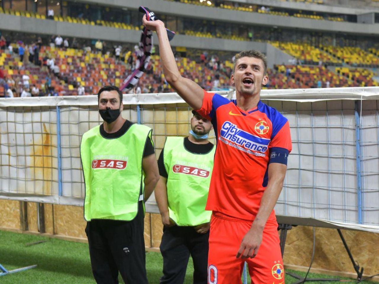 Vestea așteptată de toți fanii FCSB-ului! Când se poate întoarce Florin Tănase pe teren: „Îi voi da și câteva minute!” _1