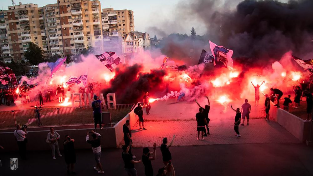 FCSB și Universitatea Craiova, amenzi usturătoare după meciurile din etapa a unsprezecea_4