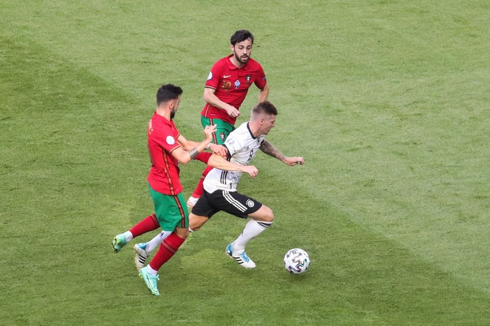 Fotbaliștii de legendă cu peste 100 de selecții în naționalele Germaniei și României. Germania-România este vineri la 21:45, LIVE pe PRO TV, VOYO și www.sport.ro_10