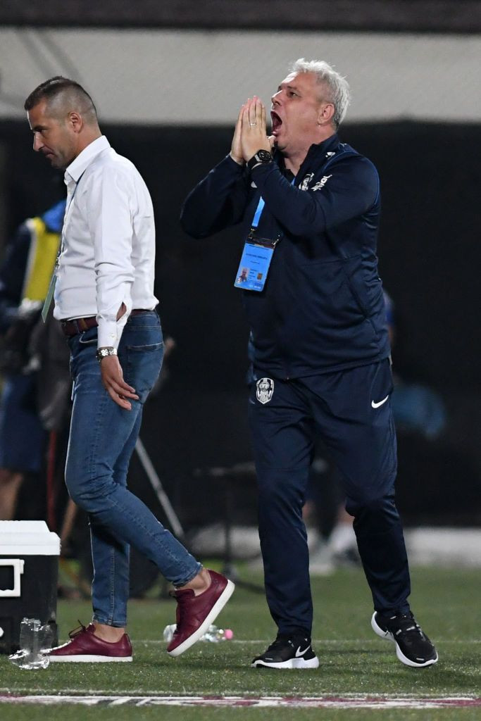 OFICIAL | Șumudică a fost prezentat la noua sa echipă_7