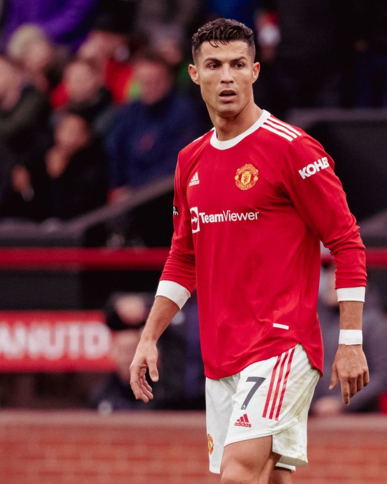 Ronaldo, prima distincție în Anglia! A fost desemnat jucătorul lunii septembrie în Premier League _9