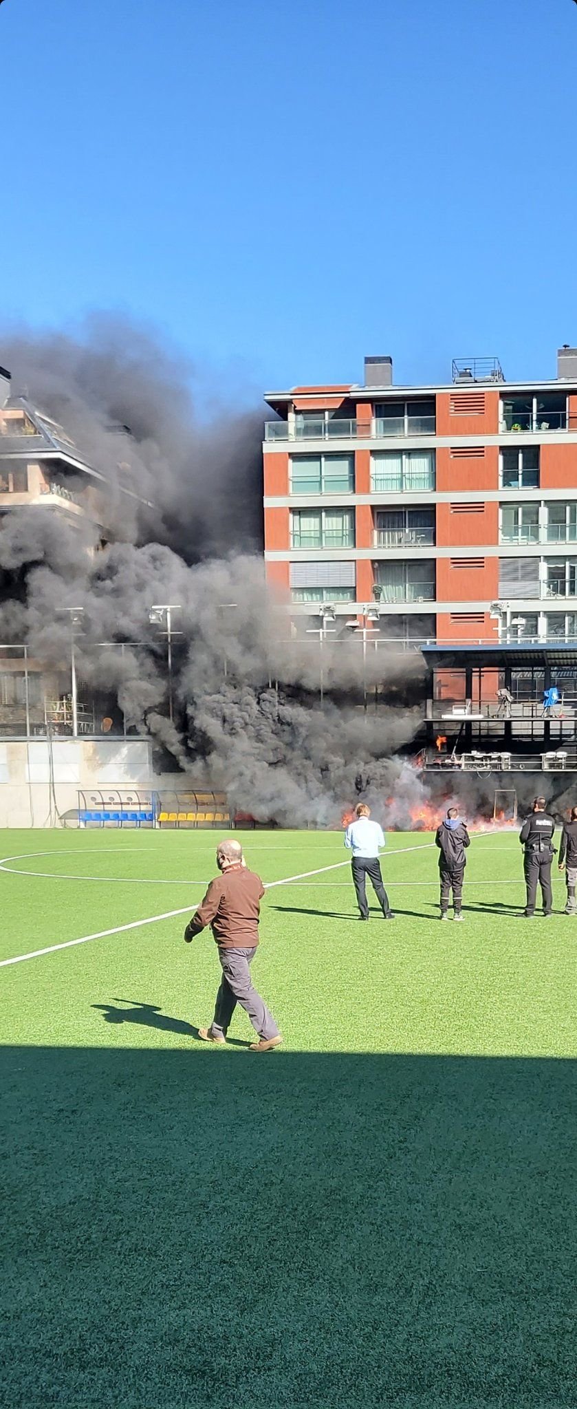 Panică pentru Kane&co! Arena din Andorra a luat foc la ceva timp după antrenamentul Angliei_3
