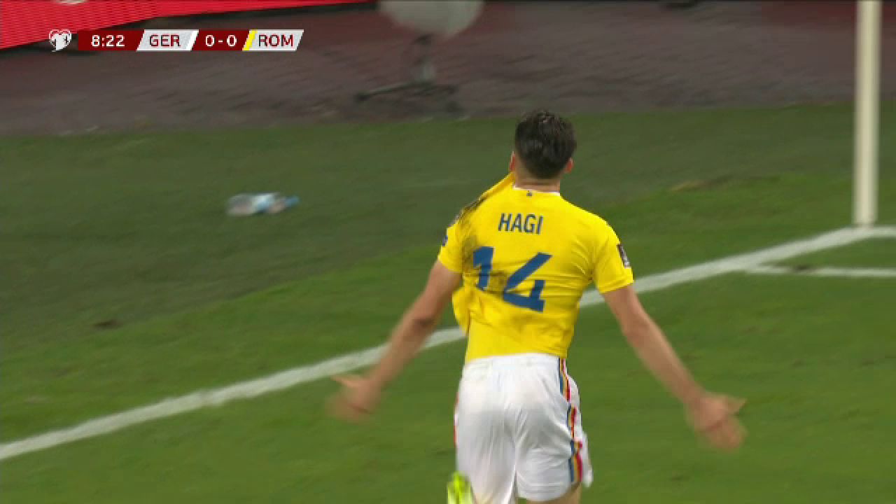 Pe urmele tatălui său! Faza impresionantă cu care Ianis Hagi a lăsat fără replică apărarea Germaniei _1