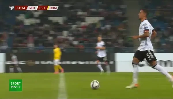 Minutul 52: GOOOL Germania! Gnabry trage puternic cu dreptul din afara careului și îl învinge pe Niță.