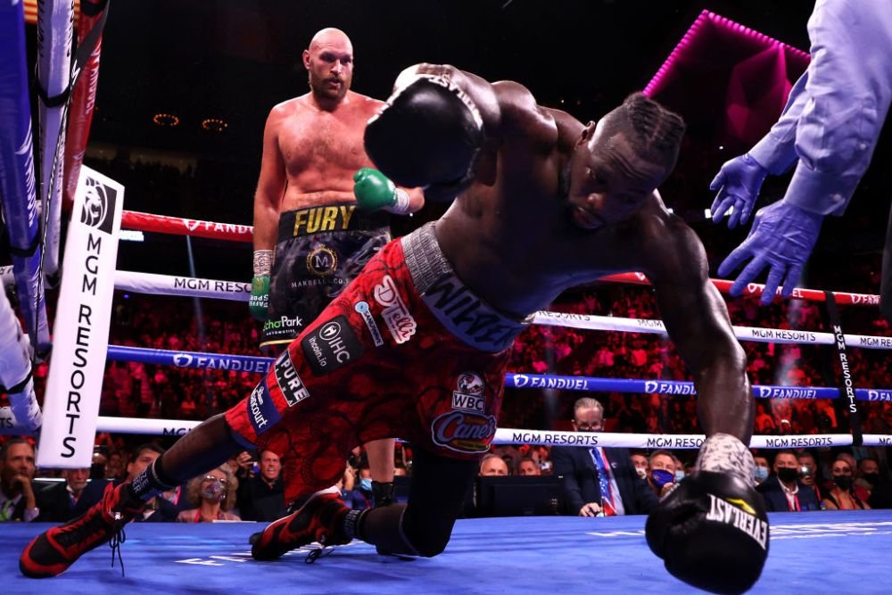 Tyson Fury a dat de pământ cu Deontay Wilder! Victorie prin TKO în cel mai tare meci al anului _3