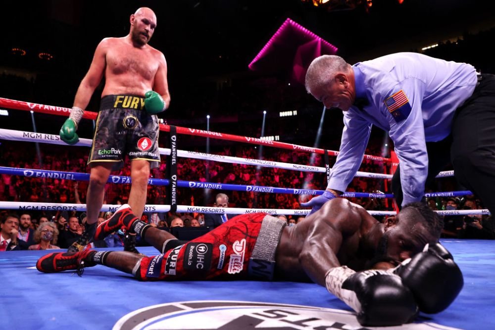 Tyson Fury a dat de pământ cu Deontay Wilder! Victorie prin TKO în cel mai tare meci al anului _4